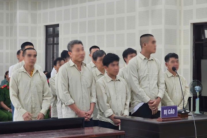 Hơn 1,6 triệu cuốn sách giáo khoa giả bị "phù phép" như thế nào?