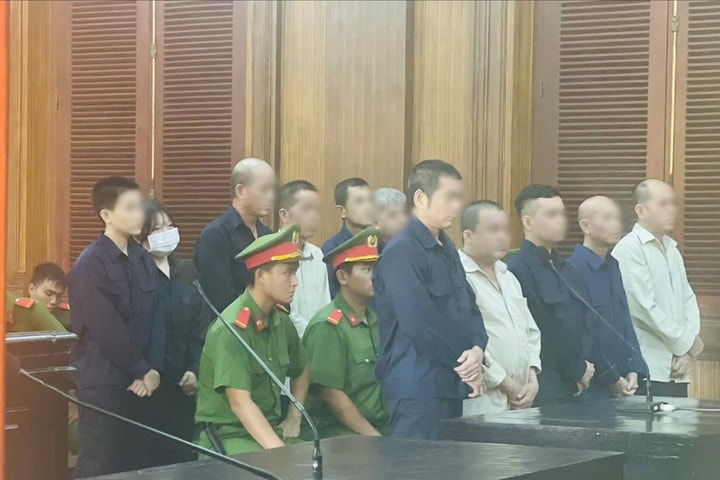 Tổ chức sản xuất, buôn bán thuốc chữa bệnh giả quy mô lớn