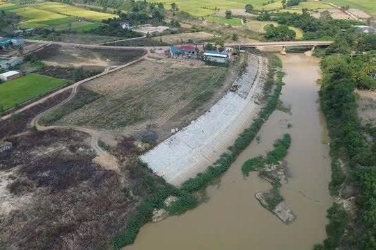 Đắk Lắk: Vì sao dự án kè ngăn lũ Krông Pách chậm tiến độ 2 năm?