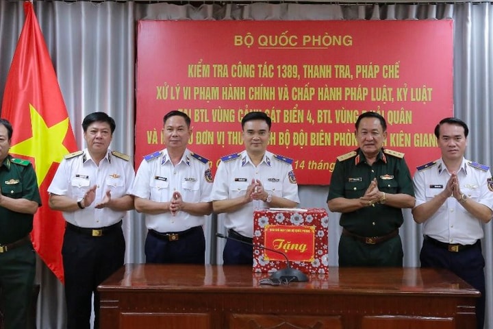 Ban Chỉ đạo 1389 Bộ Quốc phòng kiểm tra các đơn vị đóng quân trên địa bàn Tây Nam Bộ