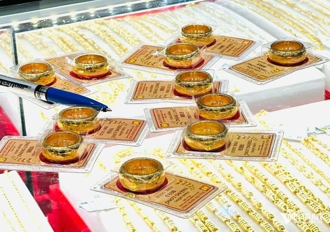 Giá vàng hôm nay 16/5: Tiếp tục chuỗi giảm