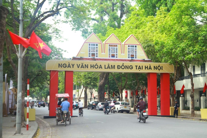 Không gian văn hóa Lâm Đồng tại Hà Nội thu hút đông đảo du khách