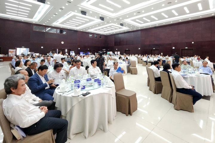 Tìm lời giải cho bài toán nhân lực chất lượng cao từ đội ngũ trí thức