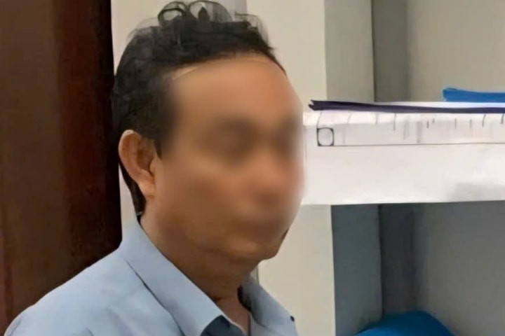 Cựu PGĐ Văn phòng đăng ký đất đai huyện Ngọc Hiển bị khởi tố