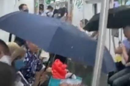 Thông tin về hiện tượng nước chảy ở khoang hành khách tàu điện Cát Linh - Hà Đông