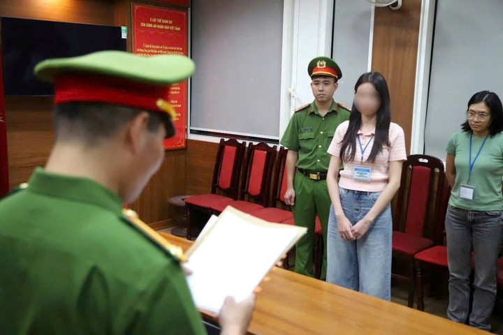 Khám xét nơi ở của Hoa hậu Nguyễn Thúc Thùy Tiên