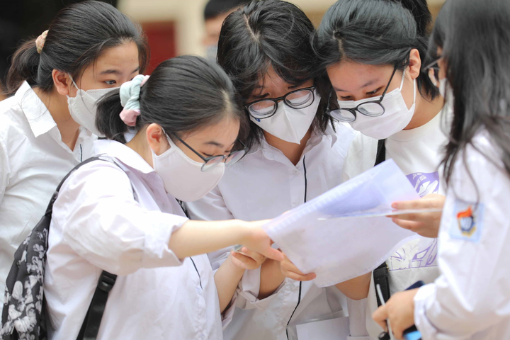 Thí sinh thuộc diện ưu tiên được cộng điểm sẽ không vượt ngưỡng 10% theo thang điểm xét tuyển