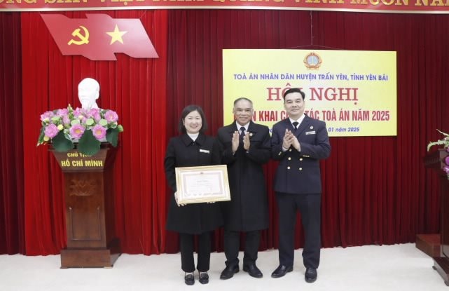 TAND huyện Trấn Yên (Yên Bái): Nâng cao chất lượng xét xử, giữ vững kỷ cương pháp luật