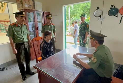 Bắt giữ đối tượng truy nã đặc biệt nguy hiểm