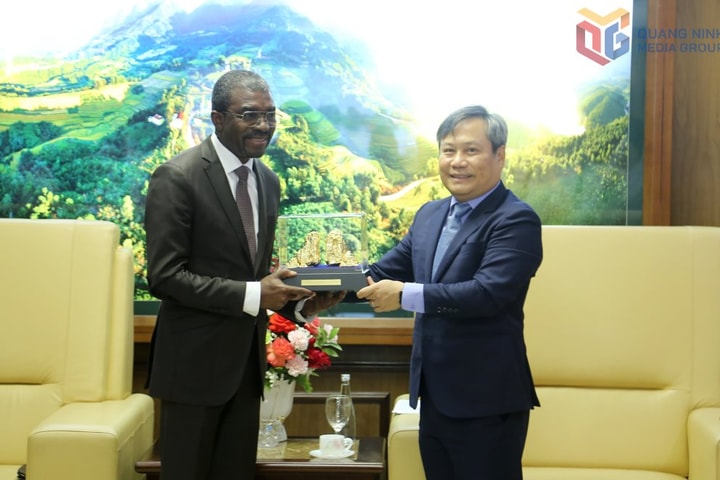 Hỗ trợ Quảng Ninh trong công tác bảo tồn các di sản