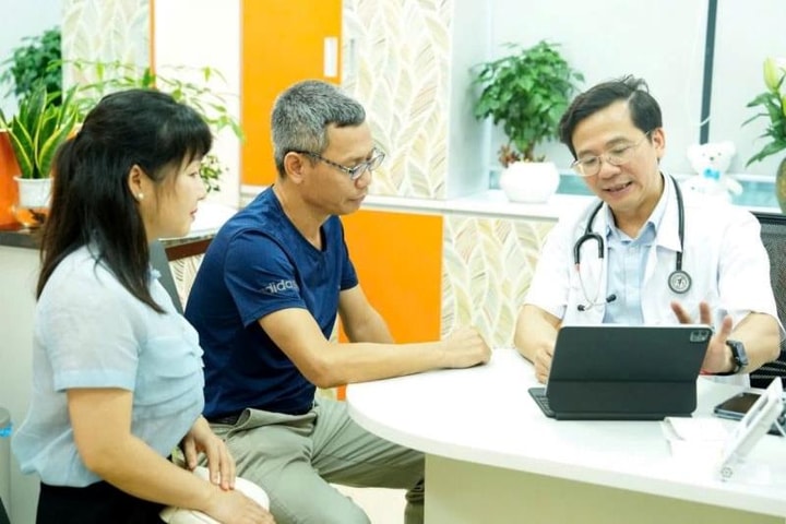 Sẽ bỏ được thuốc lá nếu có quyết tâm và hỗ trợ của cán bộ y tế