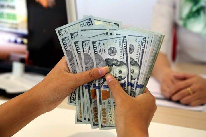 Tỷ giá USD ngày 24/5: Đồng USD giảm sâu sau thuế quan