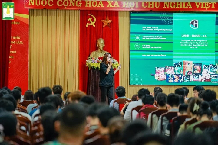 Hơn 2.700 lao động tại Ngày hội việc làm của Trường Đại học Nông lâm Huế