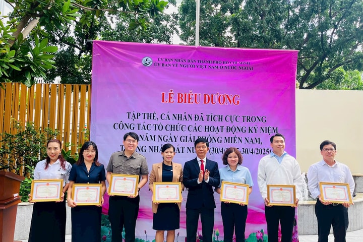 Báo Công lý tuyên truyền tốt công tác người Việt Nam ở nước ngoài tại TP.HCM