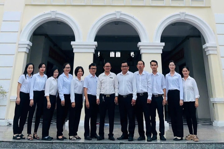 Văn phòng TAND tỉnh Sóc Trăng: Tận tâm phụng sự, vững bước đổi mới