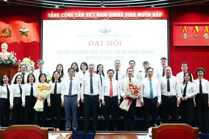 Đại hội Chi bộ Vụ Giám đốc, kiểm tra về hành chính nhiệm kỳ 2025 - 2027
