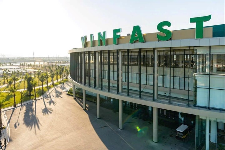 VINFAST mở rộng hệ thống nhà cung ứng nội địa, cam kết bao tiêu sản phẩm đầu ra