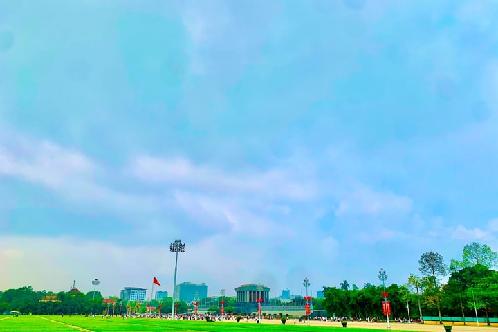 Từ ngày 2/6, tạm ngừng tổ chức Lễ viếng Bác Hồ để tu bổ Công trình Lăng