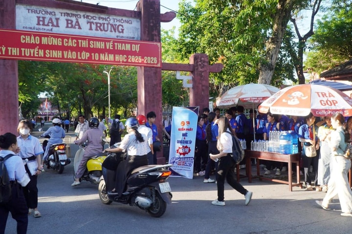 Kiểm tra, chỉ đạo kỳ thi tuyển sinh vào lớp 10 năm học 2025 – 2026 tại Huế