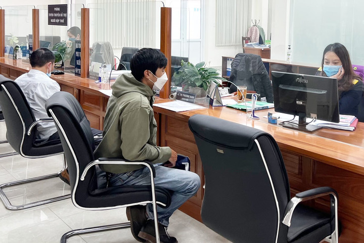 Cấm dùng từ “công ty”, “tập đoàn”, “doanh nghiệp” để đặt tên hộ kinh doanh?
