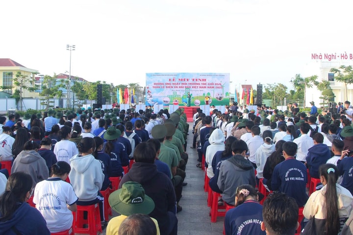 Bạc Liêu mít tinh hưởng ứng Ngày Môi trường Thế giới