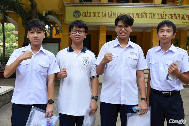 TP.HCM: Hơn 76.000 học sinh hào hứng bước vào kỳ thi lớp 10