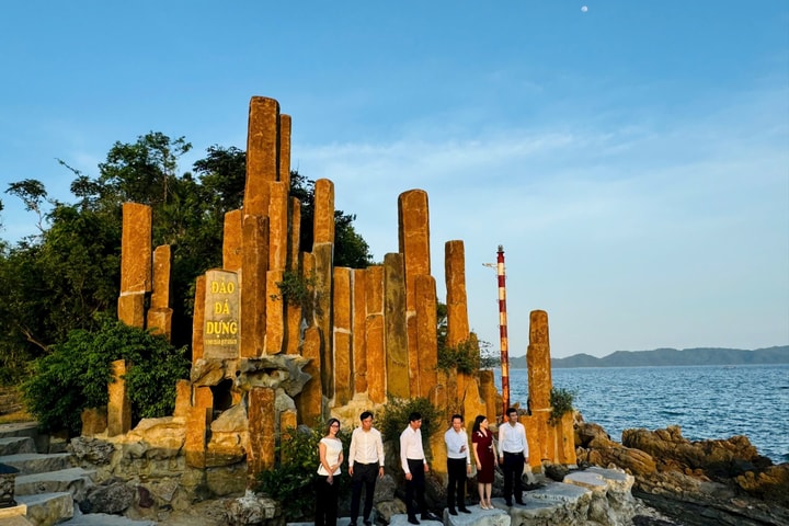 Đảo Đá Dựng – Viên ngọc hoang sơ trên biển Đầm Hà được đánh thức