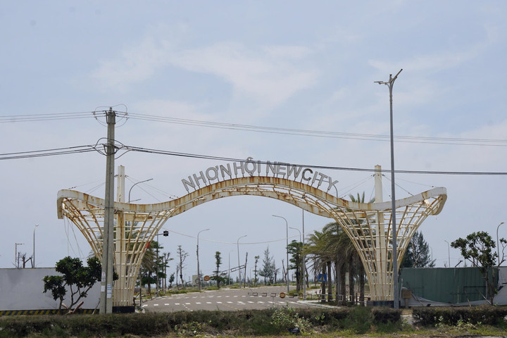 Dự án Nhơn Hội New City ở Bình Định: Từ 'thành phố trong mơ' thành bãi cát hoang lạnh