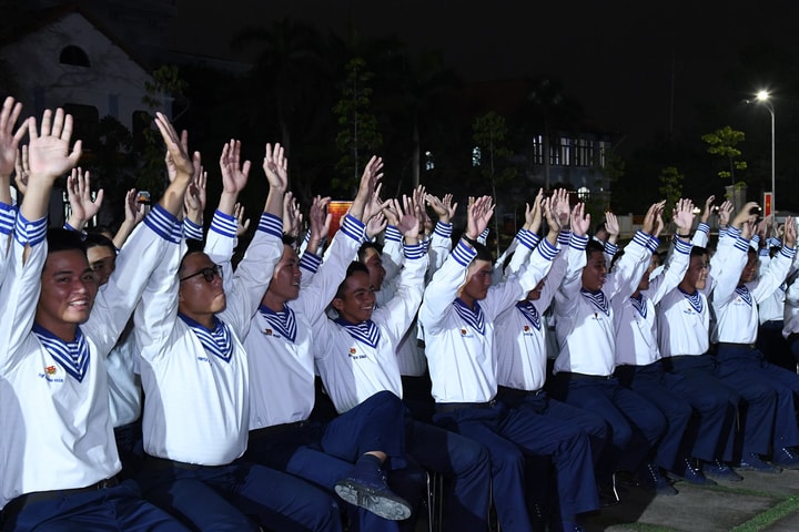 Tuổi trẻ Vùng 2 Hải quân – Tự hào, vững bước dưới cờ Đảng