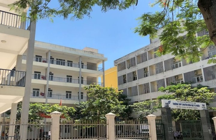 Trường THPT chuyên Khoa học Tự nhiên công bố điểm chuẩn vào lớp 10