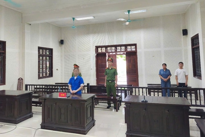 Xét xử đối tượng vận chuyển trái phép hàng hóa qua biên giới