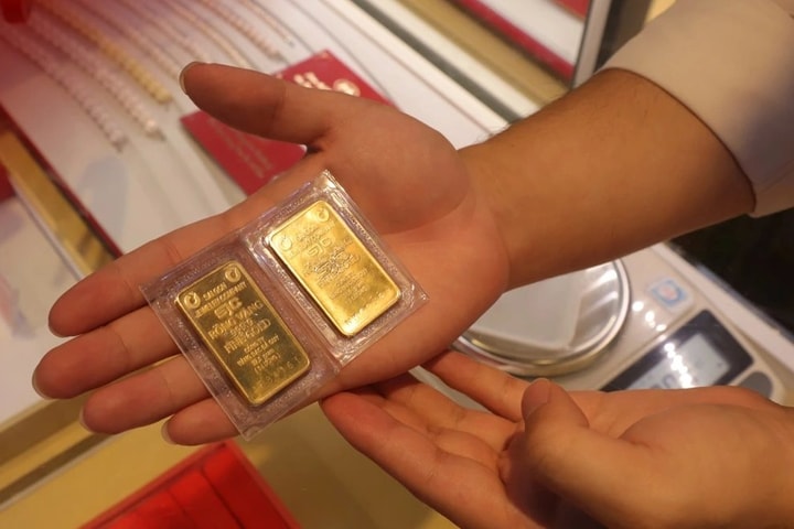 Giá vàng hôm nay 13/6: Tăng mạnh tới 1,5 triệu đồng/lượng