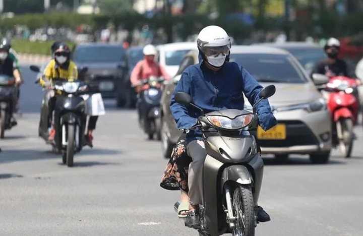 Thời tiết hôm nay 30/7: Miền Bắc, miền Trung nắng nóng gay gắt, miền Nam mưa to