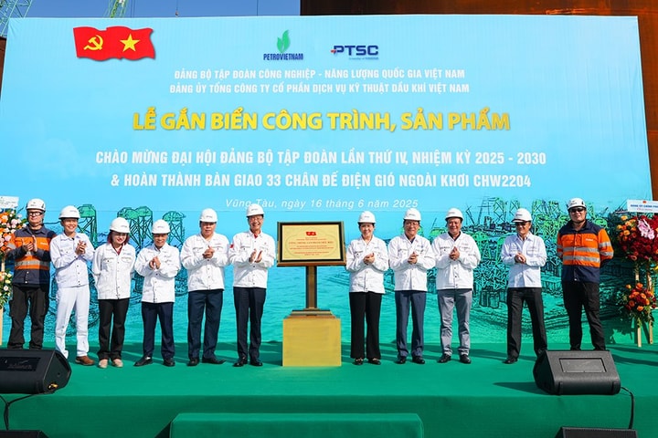 Hoàn thành 33 chân đế điện gió xuất khẩu – Dấu ấn chào mừng Đại hội Đảng bộ Petrovietnam lần thứ IV