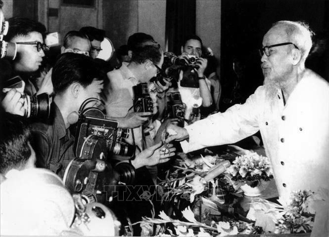 Chủ tịch Hồ Chí Minh: Người thầy vĩ đại của báo chí cách mạng Việt Nam