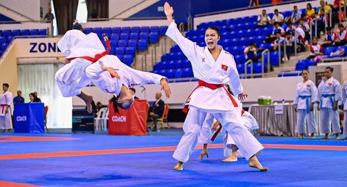 Giải vô địch Đông Nam Á: Đội tuyển Karate Việt Nam giành 11 HCV ngày đầu ra quân