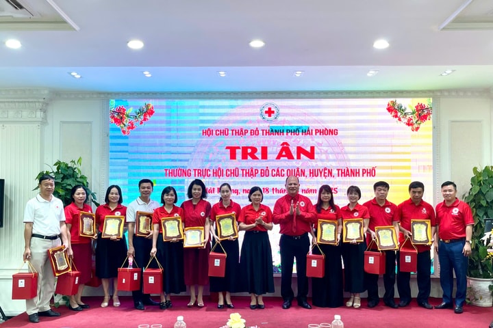 Hội Chữ thập đỏ Hải Phòng hỗ trợ 65.000 người khó khăn