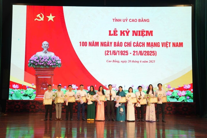 Cao Bằng kỷ niệm 100 năm Ngày Báo chí Cách mạng Việt Nam