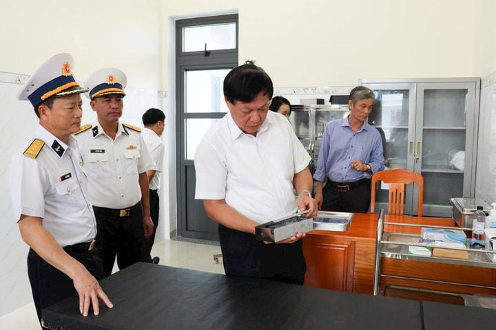 Khảo sát, hỗ trợ nâng cao năng lực Bệnh xá Lữ đoàn 175