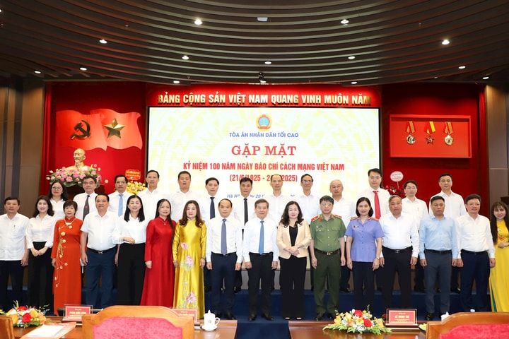 Báo Công lý trân trọng cảm ơn sự quan tâm, động viên nhân kỷ niệm 100 năm Ngày Báo chí Cách mạng Việt Nam