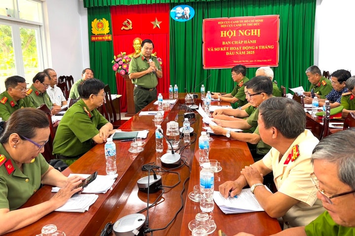 Những chiến công thầm lặng của những cán bộ công an về hưu