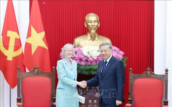 Tổng Bí thư Tô Lâm tiếp Đại sứ Australia tại Việt Nam