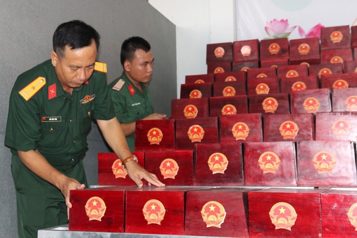 Đề xuất chế độ chính sách đối với các đội tìm kiếm, quy tập hài cốt liệt sĩ