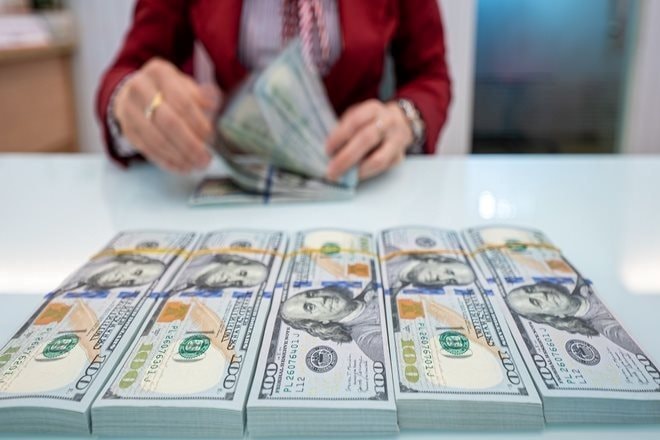 Tỷ giá USD ngày 27/6: Tiếp tục rớt giá so với các đồng tiền chủ chốt