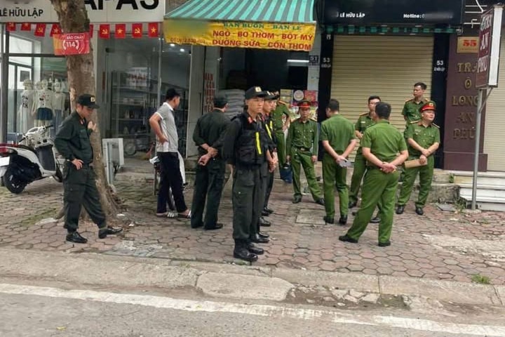 Khám xét nhà trùm giang hồ Vi “ngộ”