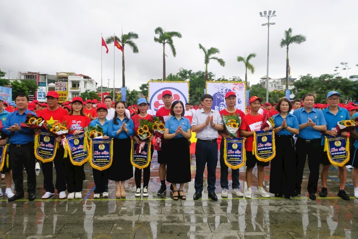 Ngày hội chào mừng hợp nhất Hải Phòng - Hải Dương