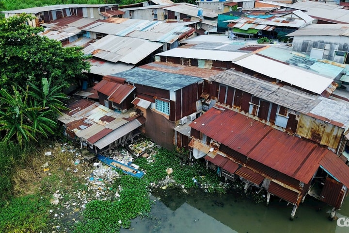 Cận cảnh rạch Văn Thánh ô nhiễm sắp được cải tạo ở TP.HCM