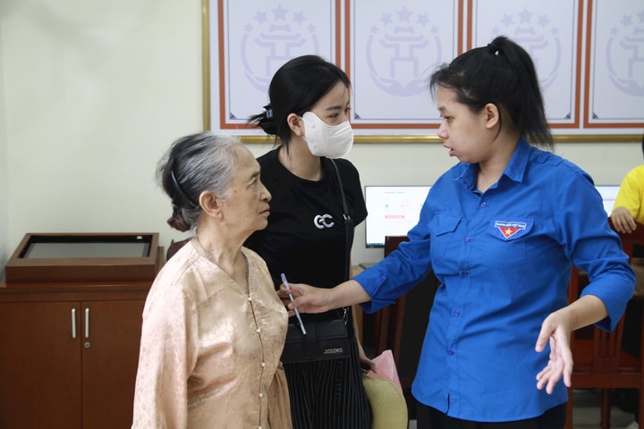 Lễ ra quân toàn quốc các đội hình thanh niên tình nguyện hỗ trợ chính quyền địa phương hai cấp