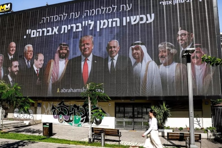 Mỹ chính thức dỡ bỏ các biện pháp trừng phạt Syria