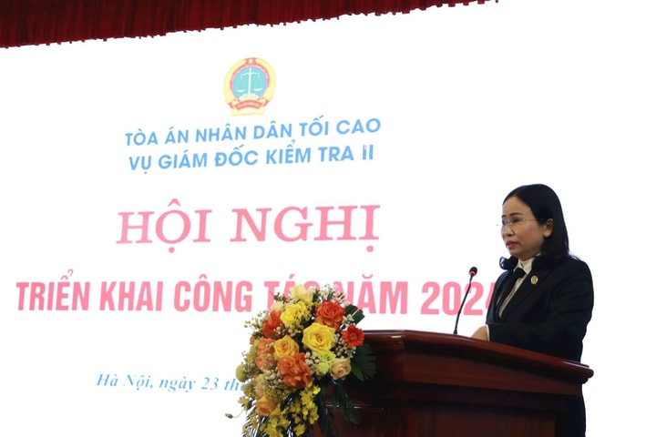 Công tác giải quyết đơn đề nghị giám đốc thẩm, tái thẩm về dân sự tại TANDTC trong bối cảnh đổi mới tổ chức và hoạt động